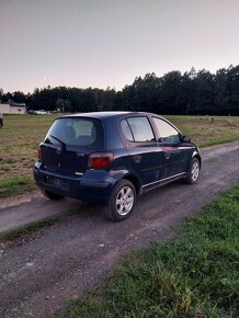 Toyota Yaris 1999 1.0 50kW - 2