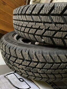 Originál disky se zimním pneu na smarta - 2
