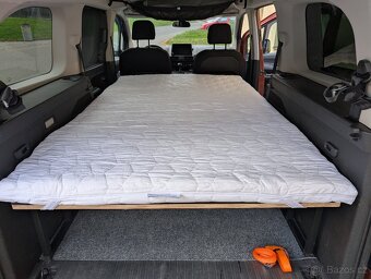 Spací kempingová vestavba - Berlingo, Combo, Rifter L2 - 2