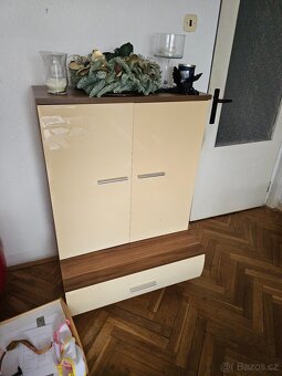 Obývací stěna - 2