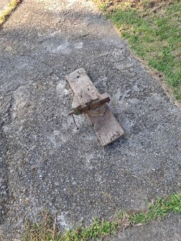 Prodám svěrák - 2