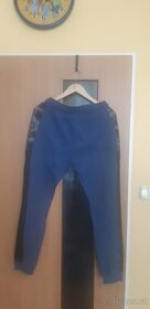 Chlapecké tepláky vel. 13-14 let - 2