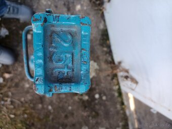 Hřebenový zvedák - 2