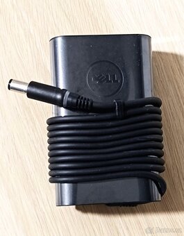 nový originální adaptér Dell 65Watt - sleva 50% - 2