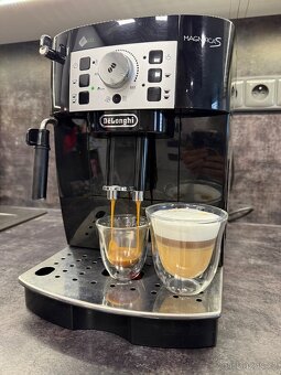 Delonghi Magnifica S ECAM 22.110 - 2