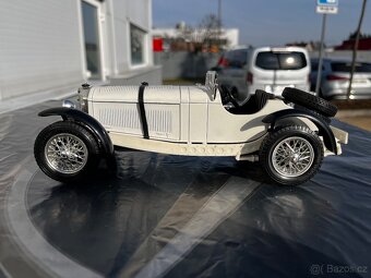 Model Mercedes Benz SSK 1:18 - 2