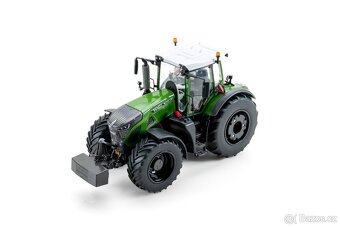 Prodám model 1:32 Fendt - 2