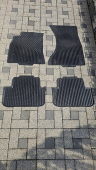 AUDI A4 ORIGO KOBERCE GUMOVE PREDNI - 2