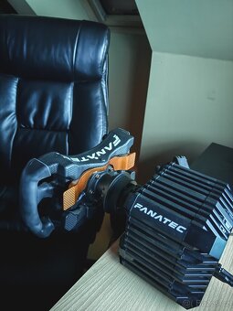 Fanatec CSL DD + McLaren gt3 addon + 8NM boost kit - 2