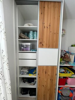 Spěchá - 2
