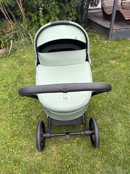 Cybex Priam Lux Carry Cot Leaf Green - 2
