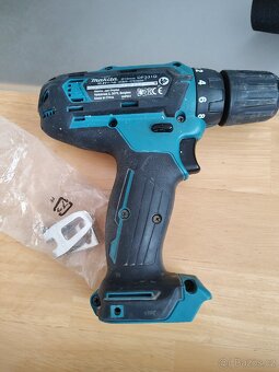 Makita DF331D - 2