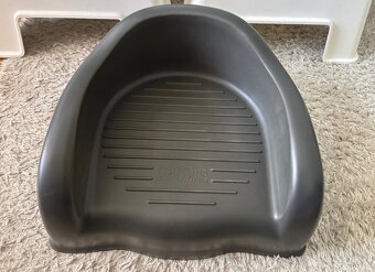 Podsedák Firstbooster, stupínky IKEA a redukce - 2