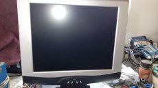 Prodej monitoru k PC-Hr.králové. - 2