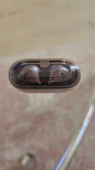 Samsung Galaxy Buds3 - 2