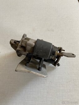 Startér 058 911 023 B - 2