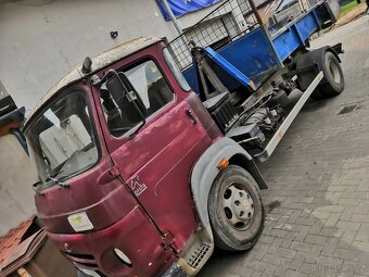 Avia A60L hákový nosič kontejnerů - 2