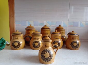 Keramické retro dózy na potraviny a bylinky - 2
