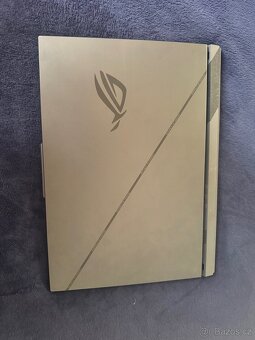 ASUS ROG Strix G18 G814JIR-N6003W - 2