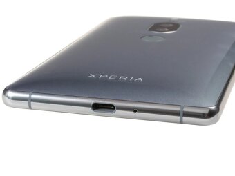Xperia XZ2 Premium - 2