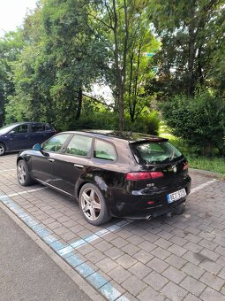 Alfa Romeo 159 sportwagon - 2