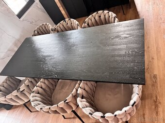 Set jídelního stolu a židlí - 2