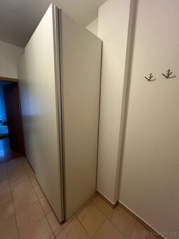 Skříň do předsíně - 2
