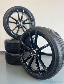 Alu kola Pretoria R19 - 2