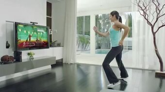 Xbox 360 KINECT + hra - 2