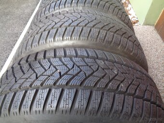 Zimní pneu 205/60/16 R16 Dunlop - 2
