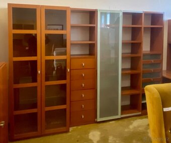 Stěna - kancelářský / studentský nábytek - 2