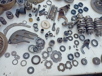 Husqvarna WR 125 CR 125 WRE 125 dily - 2