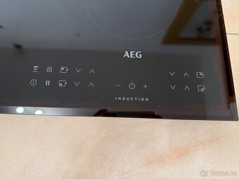 Indukční deska AEG - 2