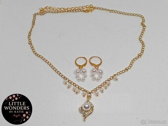 Zlatý set řetízku s náušnicemi - 2