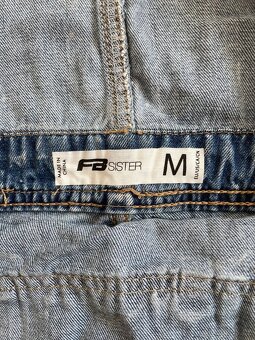 Dámské šortky s laclem, zn. FB Sister, vel. M - 2