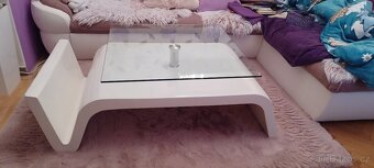 Konferenční stolek - 2