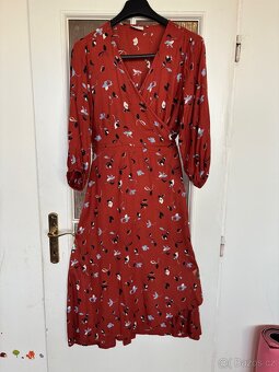 Šaty značky KAFFE - 2