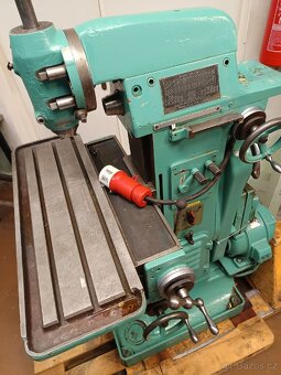 Nástrojařská frézka Deckel - 2