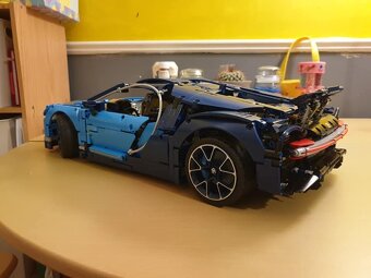 Stavebnice Bugatti Chiron – plně kompatibilní s LEGO 42083 - 2