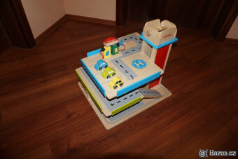 Dřevěná garáž TCHIBO - 2