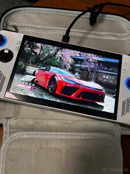 Asus rog ally z1 extreme - 2