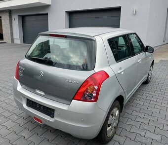 Suzuki Swift - 2