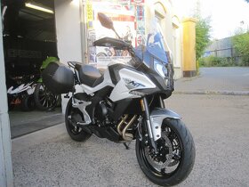 CFMOTO 700MT Premium bílá - 2
