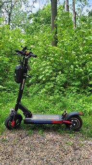Elektrokoloběžka KUGO KIRIN M4 PRO záruka - 2