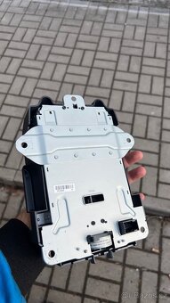Head-up displey z Peugeotu 5008 - 2