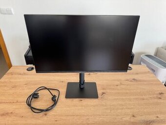 LCD Monitor 27" Samsung ViewFinity S800UA - jako nový - 2