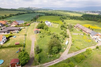 Prodej pozemku k bydlení – 1 494 m2, Bystřany – Slunečný Vrc - 2