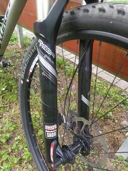 Horské kolo Specialized 29" rám 21,5" - 2