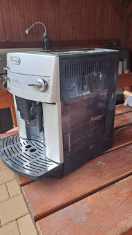 Kávovar DeLonghi MAGNIFICA na opravu - 2
