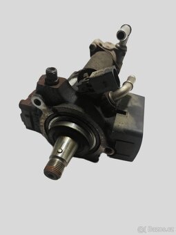 Vstřikovací čerpadlo 1.6 TDI 77kw CAYC 03L130755E - 2